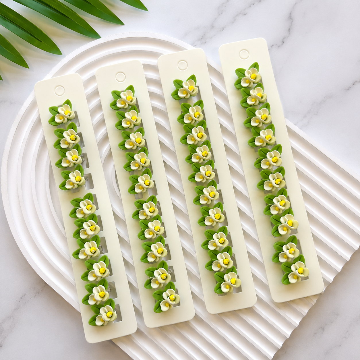 BU-13 🪷Jasmine Bloom Hair Buckle Clips ✨ Set of 10 pcs in One Strip.