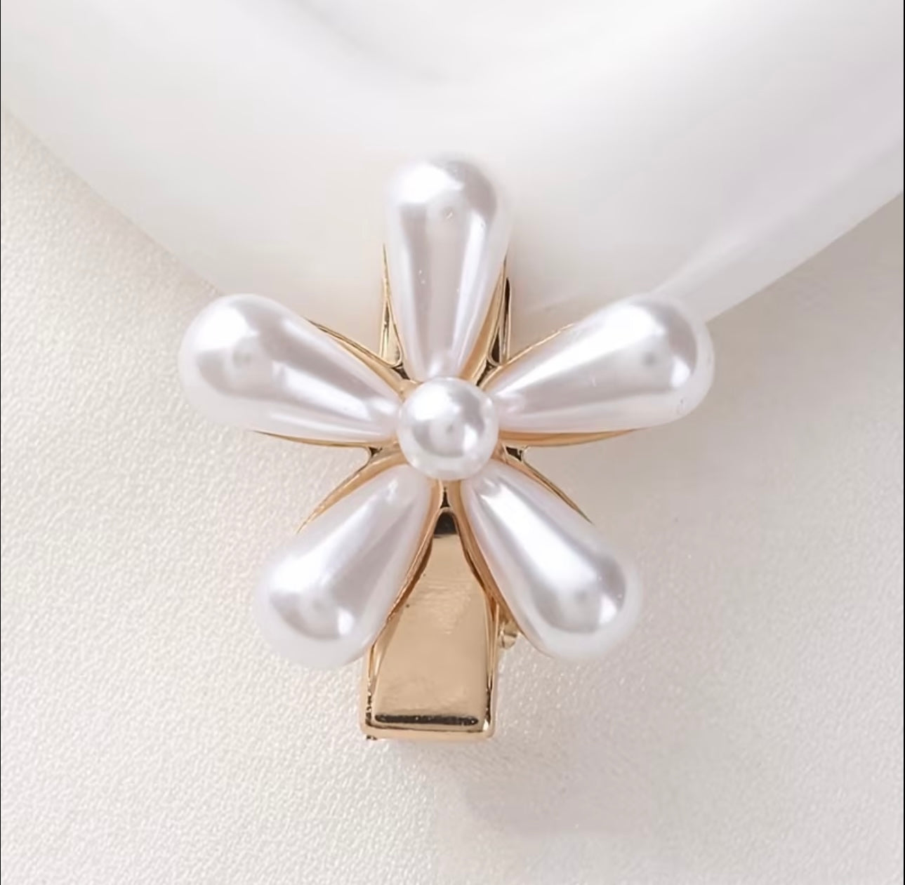 🌸 Pearl Blossom Mini Clips [ Set of 12 clips per card]
