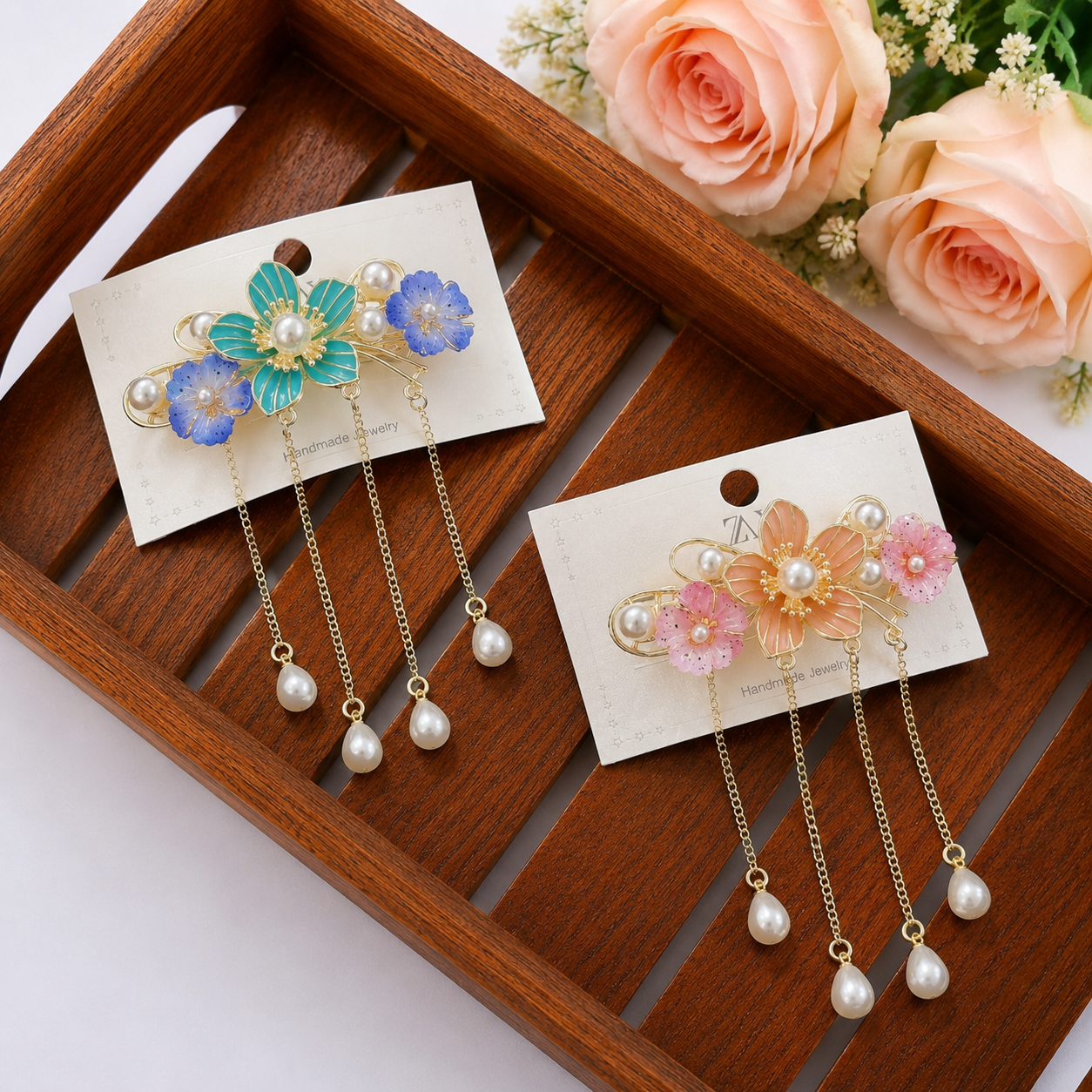 Floral Pearl Cascade Center Clip(Small Size)