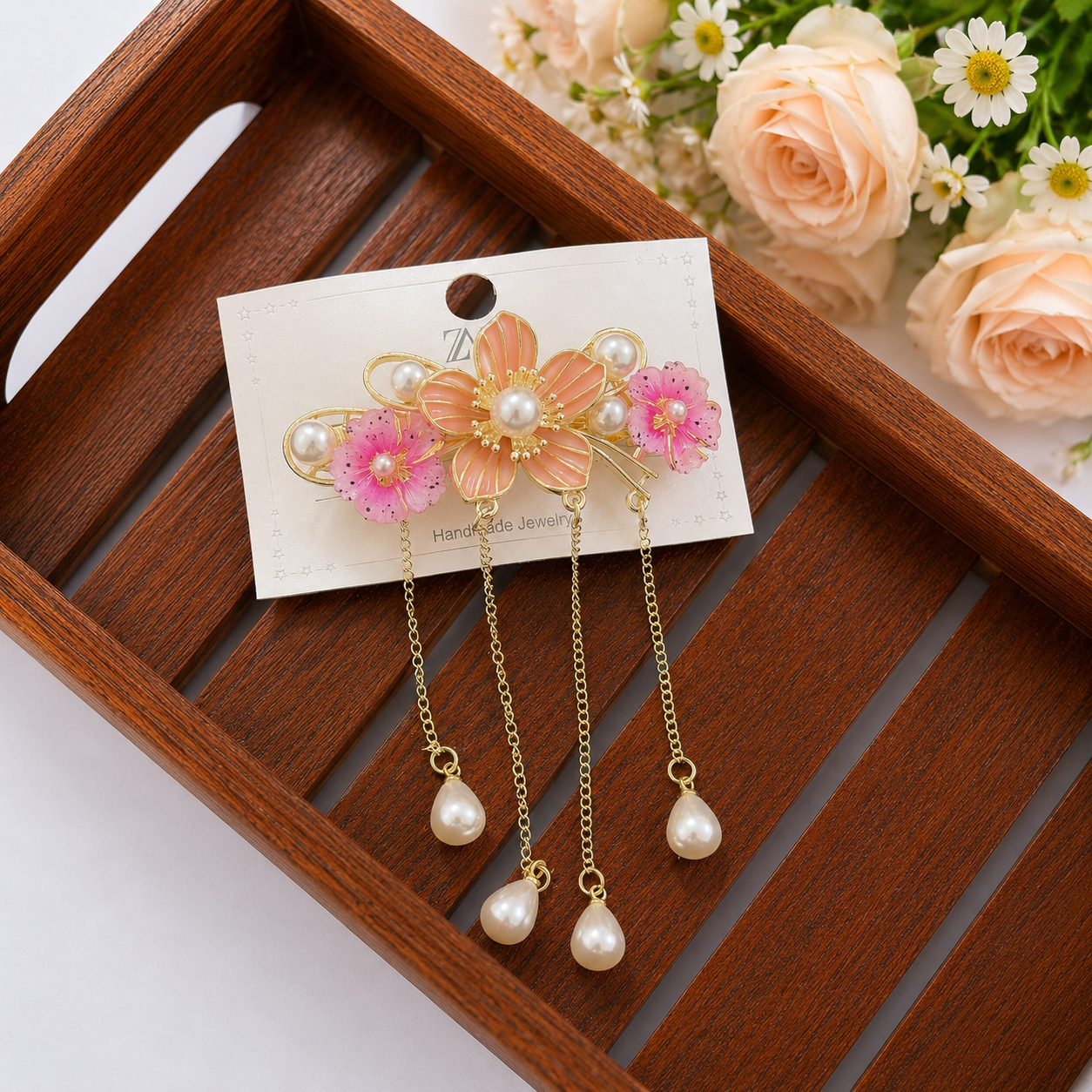 Floral Pearl Cascade Center Clip(Small Size)