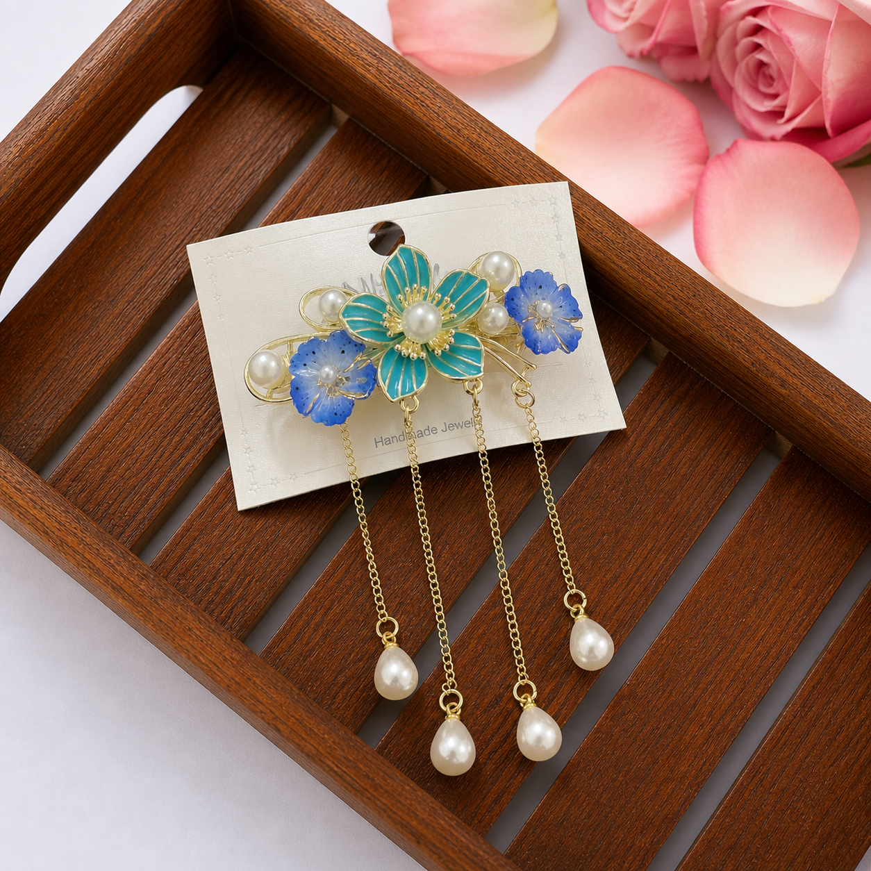 Floral Pearl Cascade Center Clip(Small Size)