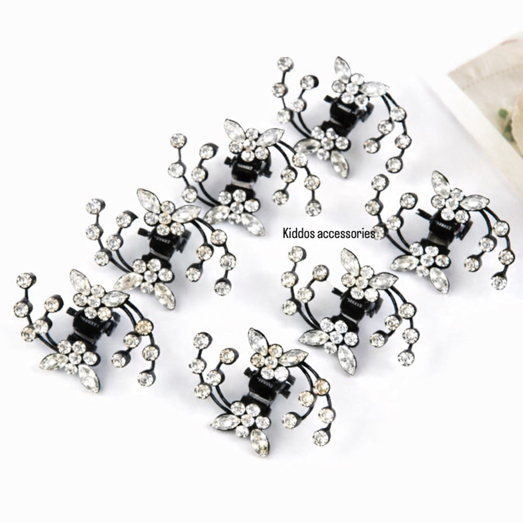 Mini Claw 🦋 string ( set of 6 pcs) in one strip