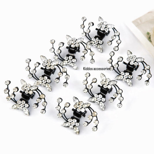 Mini Claw 🦋 string ( set of 6 pcs) in one strip